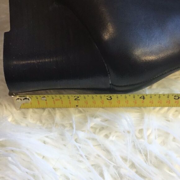 Leather boots in black size 6 M inside zipper - Picture 8 of 16